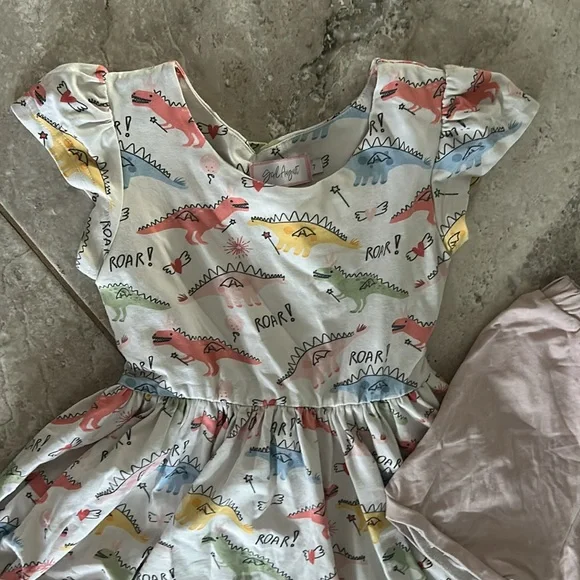 Girls 7 Girl August Dinosaur print matching set- beautiful fave!